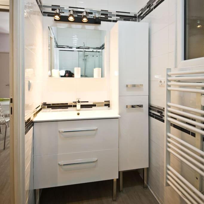 Gite 65 M2 200 M Gare T-G-V 400 M Centre-Ville Grand Parking 250 Places Gratuit Face Au Logement أراس المظهر الخارجي الصورة